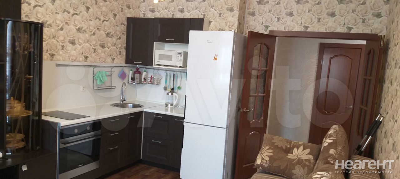 Продается 1-комнатная квартира, 44,8 м²