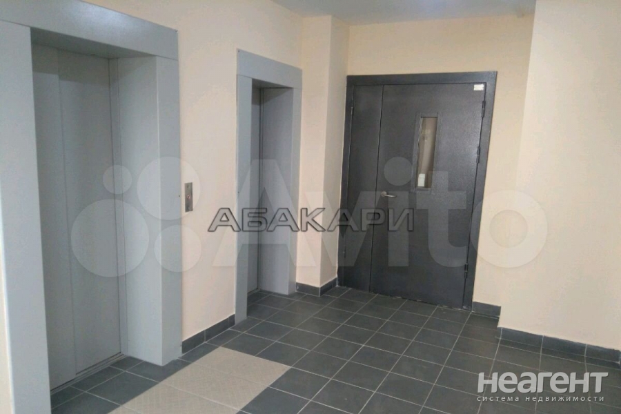 Продается 1-комнатная квартира, 41 м²