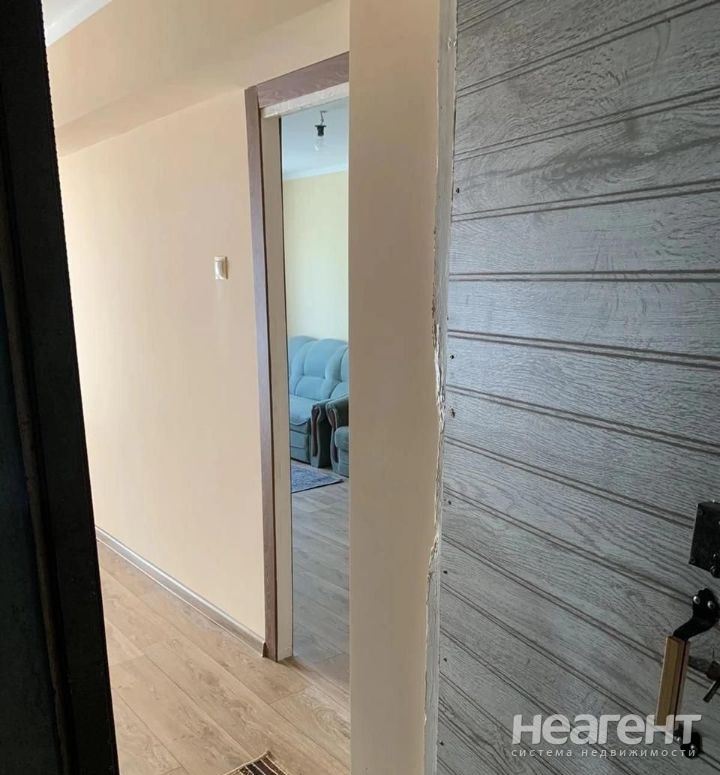 Продается 1-комнатная квартира, 31,8 м²