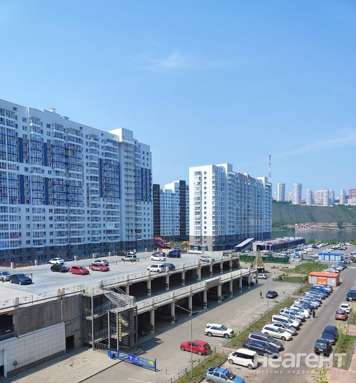 Сдается 1-комнатная квартира, 38 м²