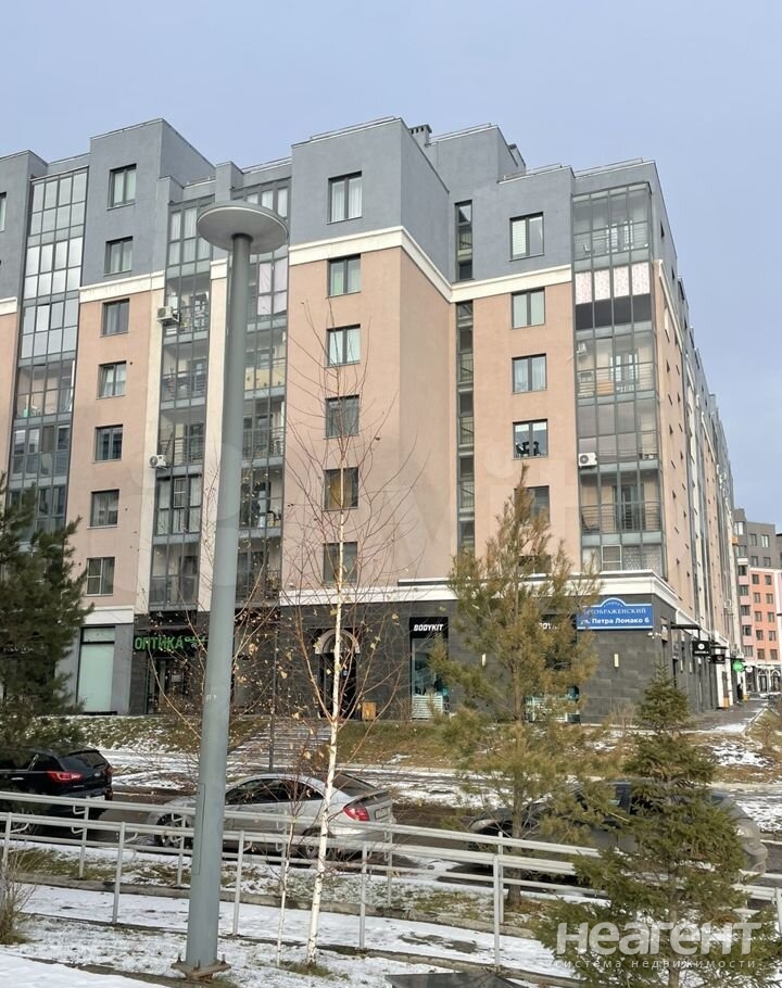 Продается 1-комнатная квартира, 46 м²