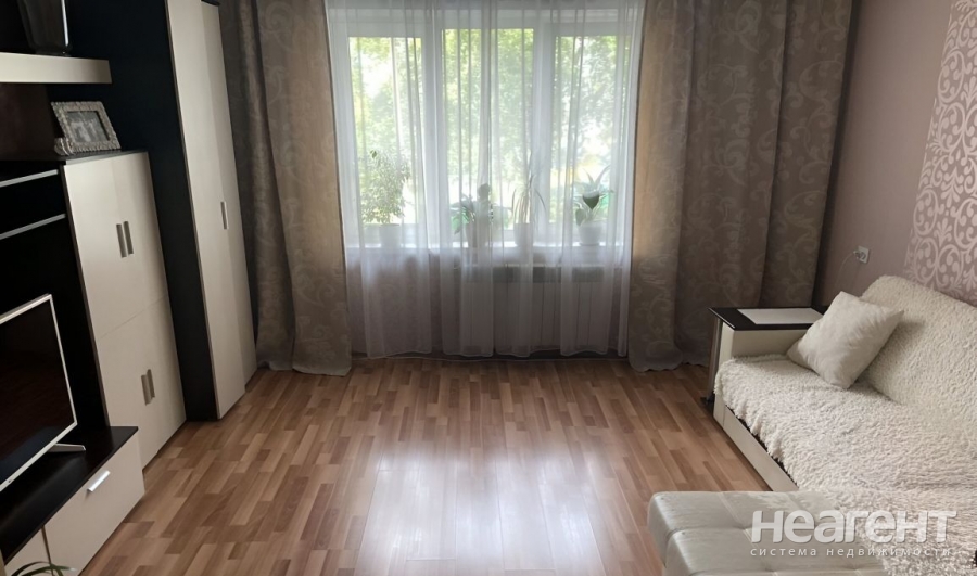 Продается 3-х комнатная квартира, 64 м²