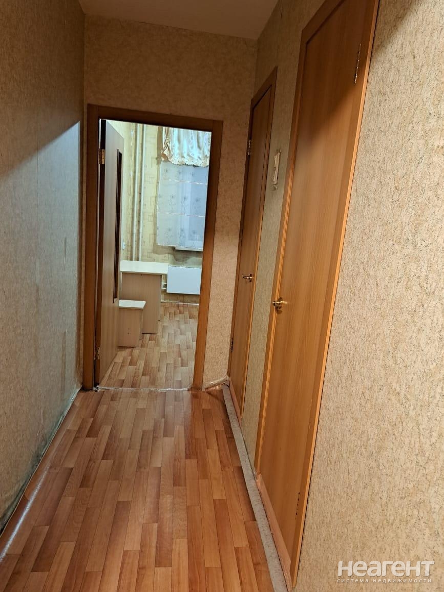 Сдается 1-комнатная квартира, 36 м²