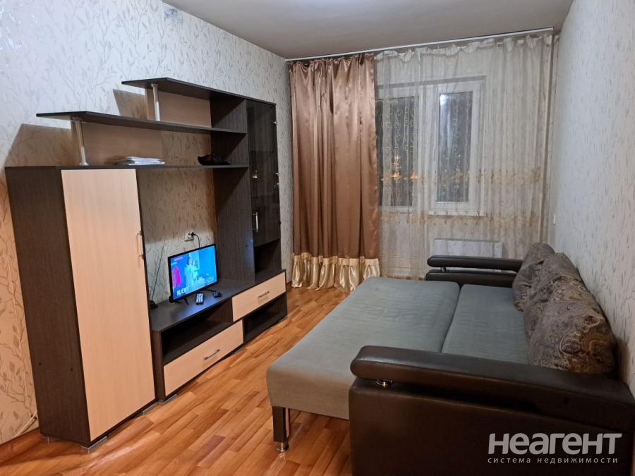 Сдается 1-комнатная квартира, 36 м²