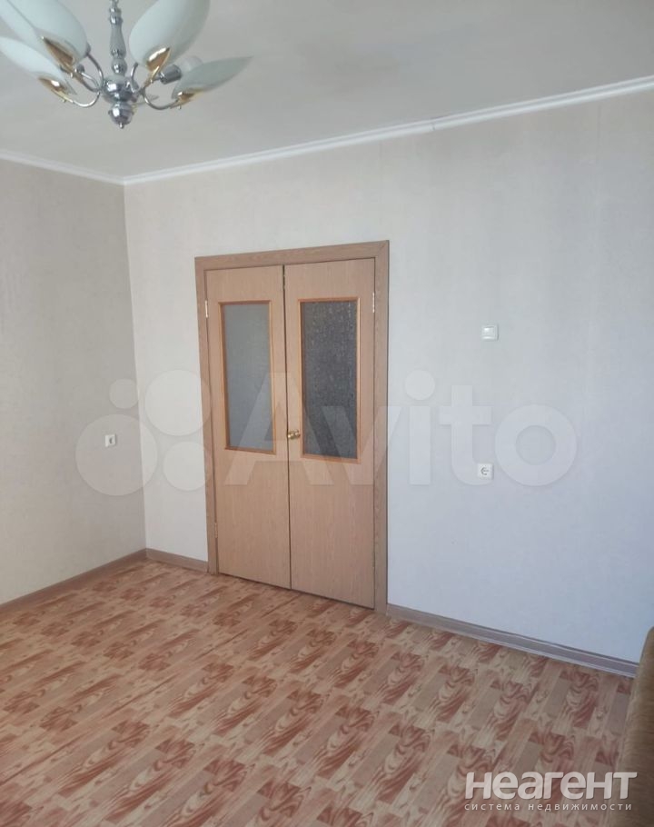 Продается 1-комнатная квартира, 43 м²