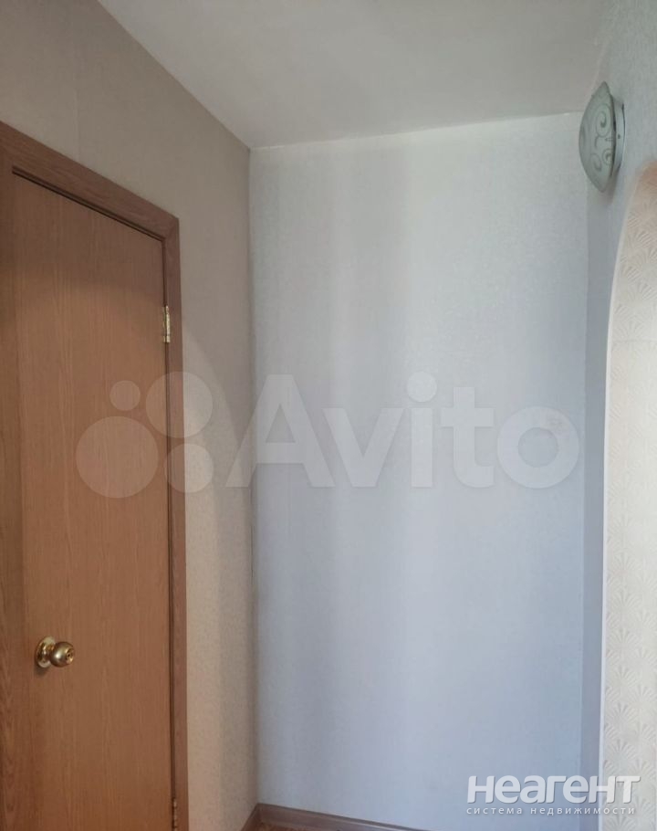 Продается 1-комнатная квартира, 43 м²