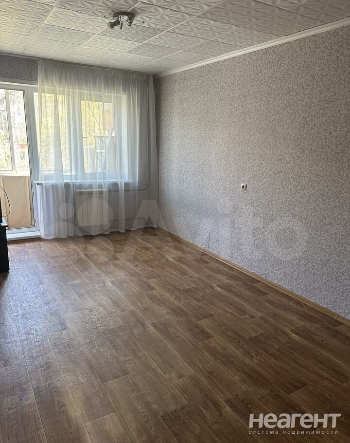 Продается 1-комнатная квартира, 34 м²