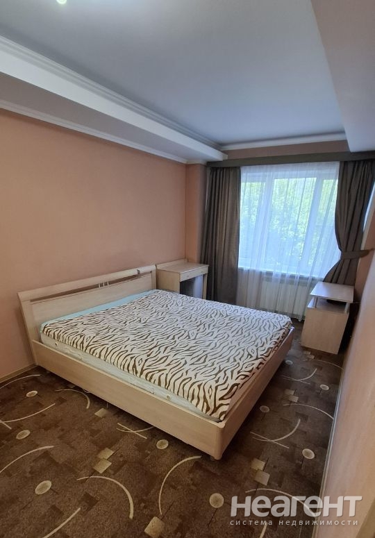 Продается Многокомнатная квартира, 78 м²