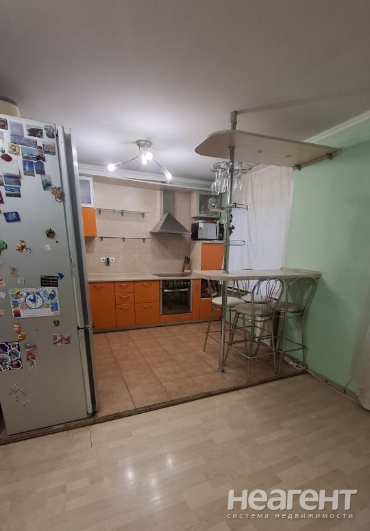 Продается Многокомнатная квартира, 78 м²