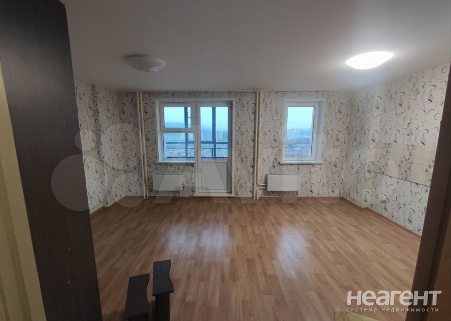 Продается 1-комнатная квартира, 35,7 м²