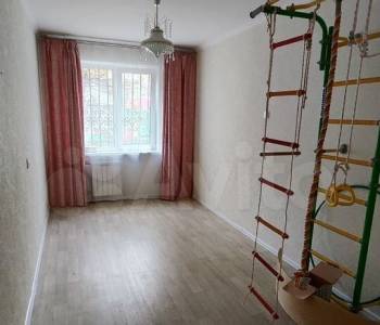 Продается 3-х комнатная квартира, 61 м²