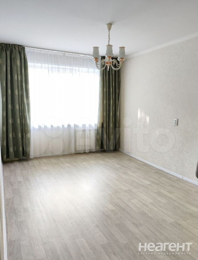 Продается 3-х комнатная квартира, 61 м²