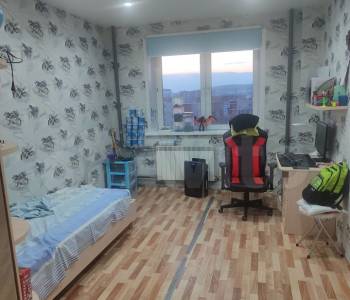 Продается Многокомнатная квартира, 94 м²