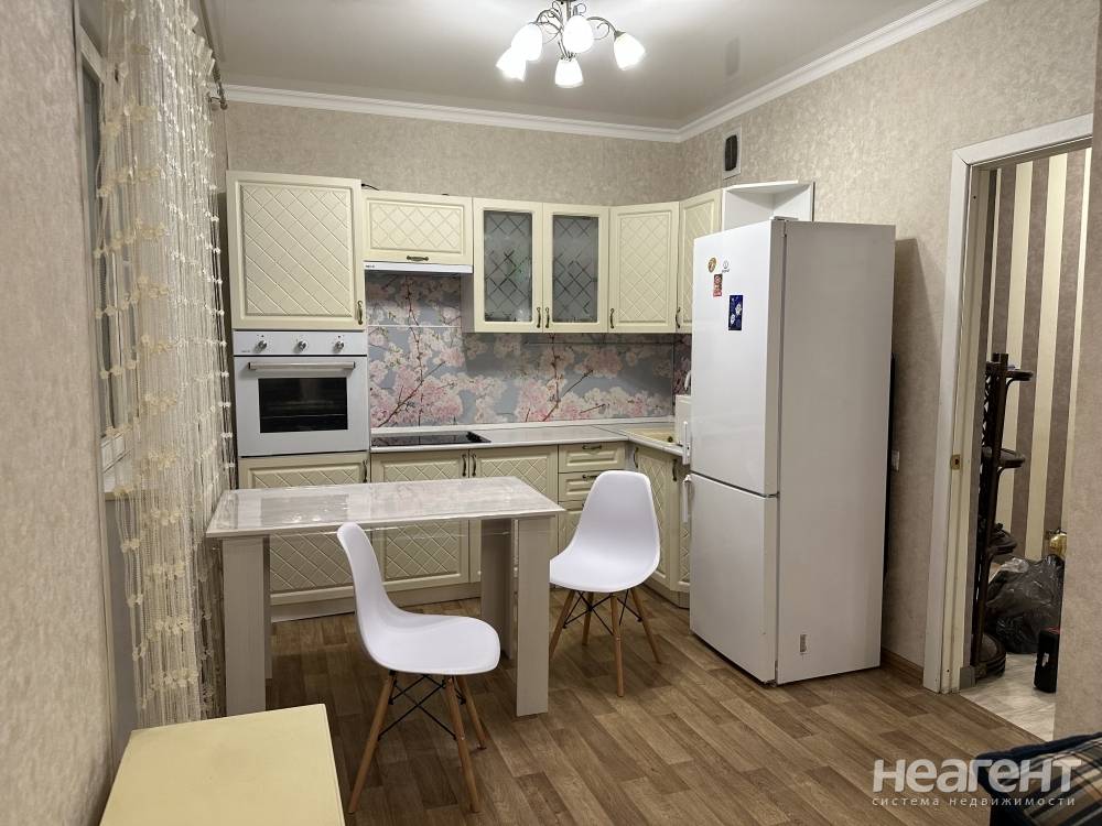 Сдается 1-комнатная квартира, 32,9 м²