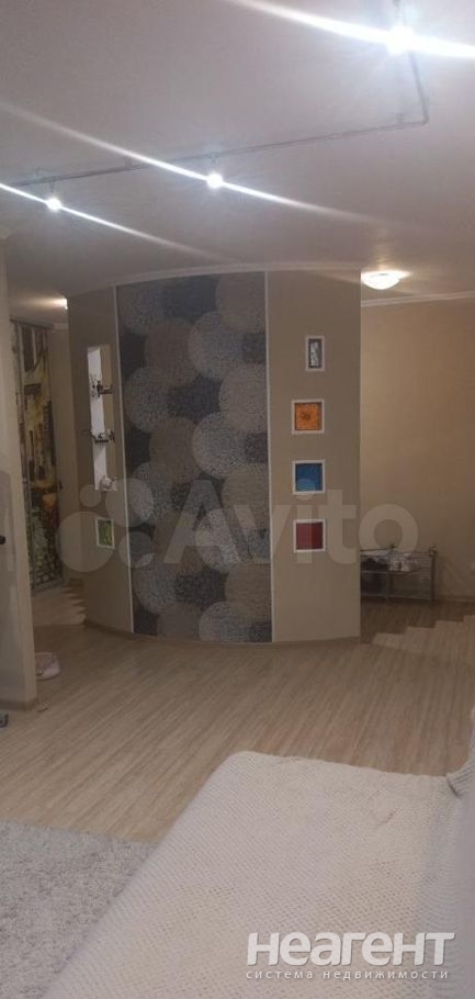 Продается 2-х комнатная квартира, 64 м²