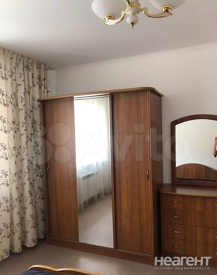 Сдается 2-х комнатная квартира, 74 м²