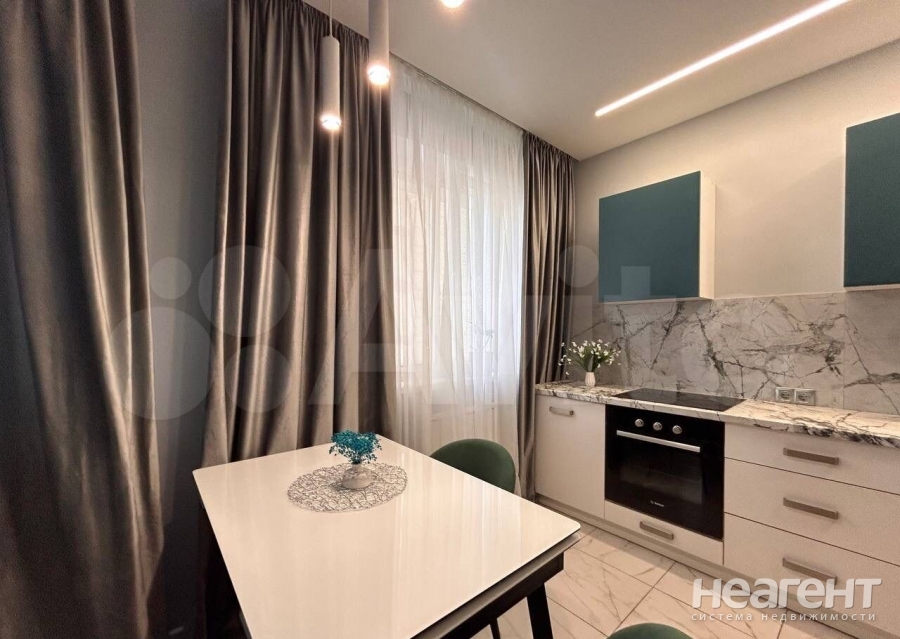 Продается 2-х комнатная квартира, 65 м²