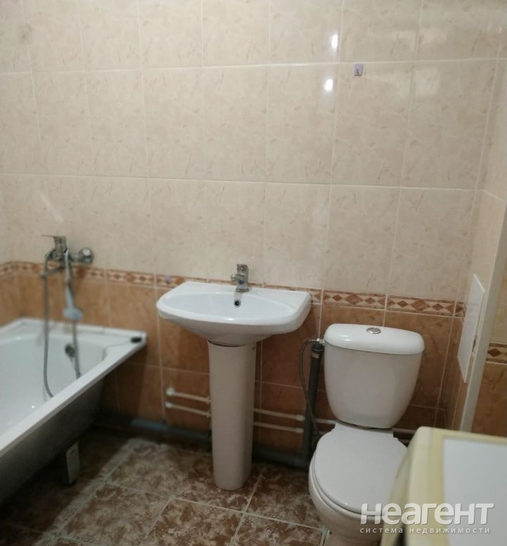 Сдается 1-комнатная квартира, 40 м²