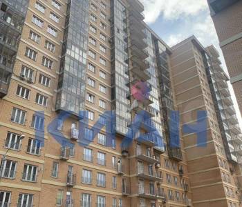 Продается 1-комнатная квартира, 42,3 м²