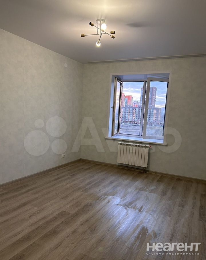 Продается 1-комнатная квартира, 45,4 м²