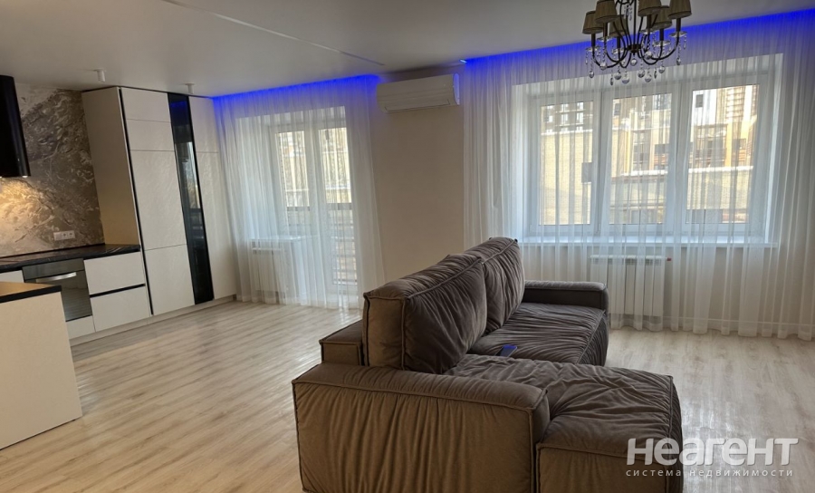 Сдается 1-комнатная квартира, 97 м²