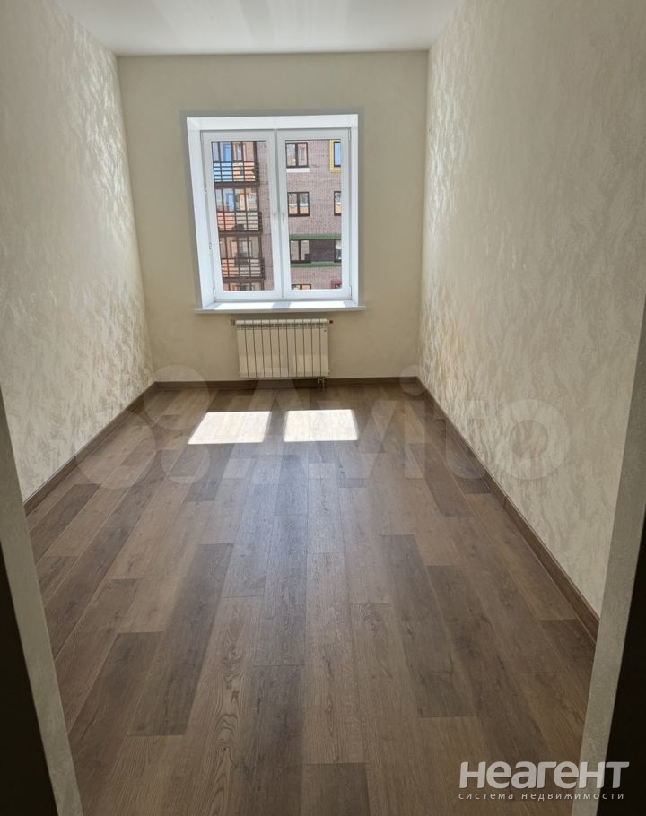 Продается 1-комнатная квартира, 41 м²