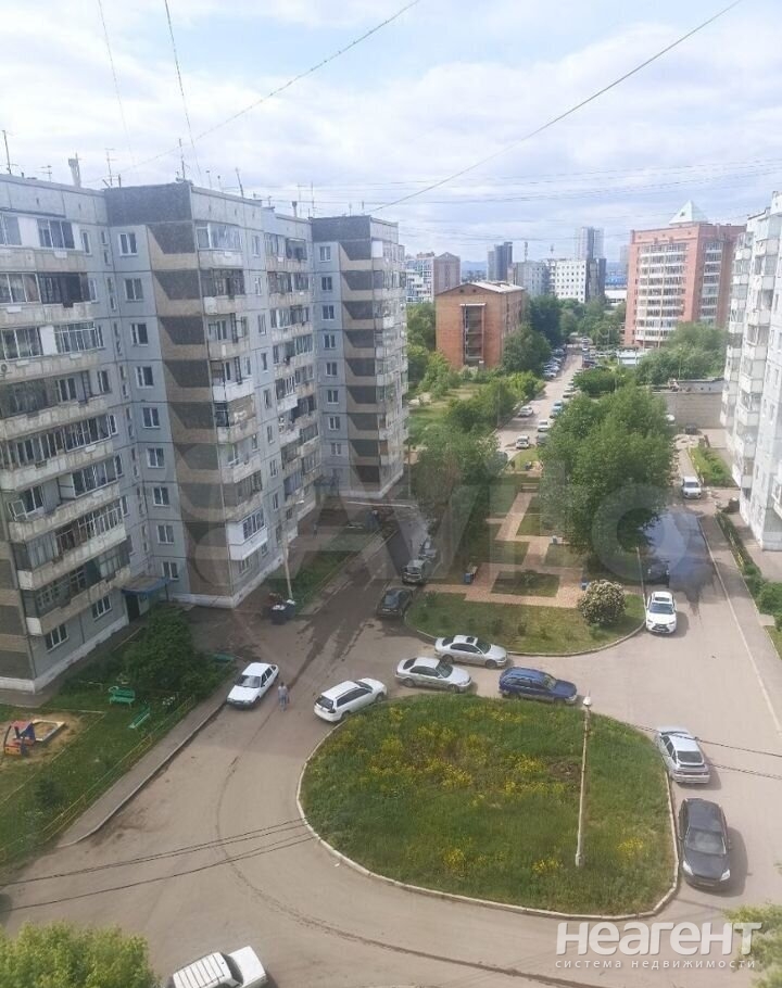 Продается 1-комнатная квартира, 12 м²