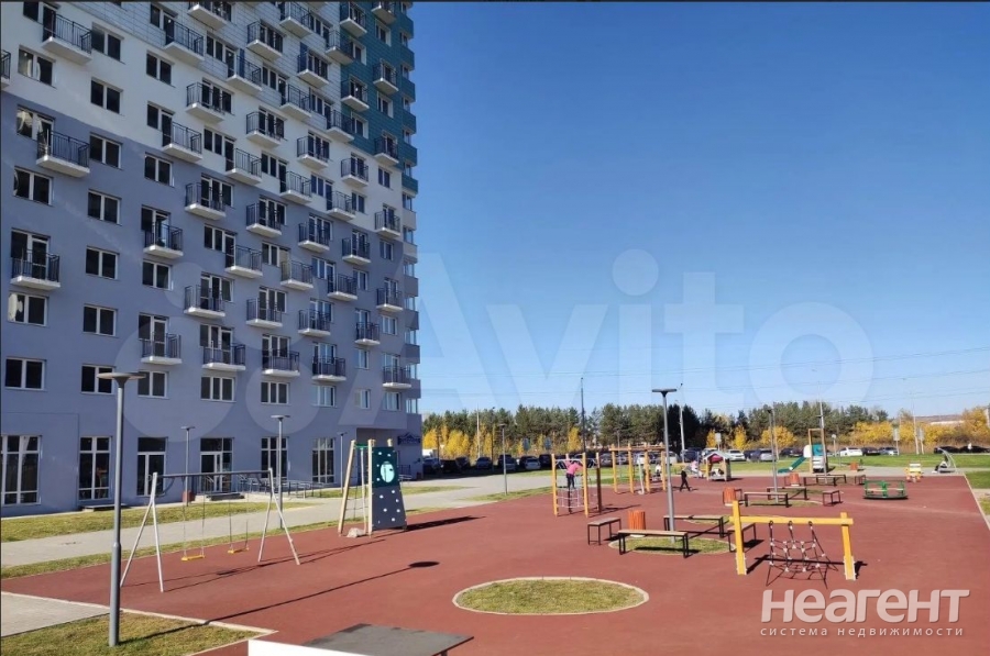 Продается 3-х комнатная квартира, 75,7 м²