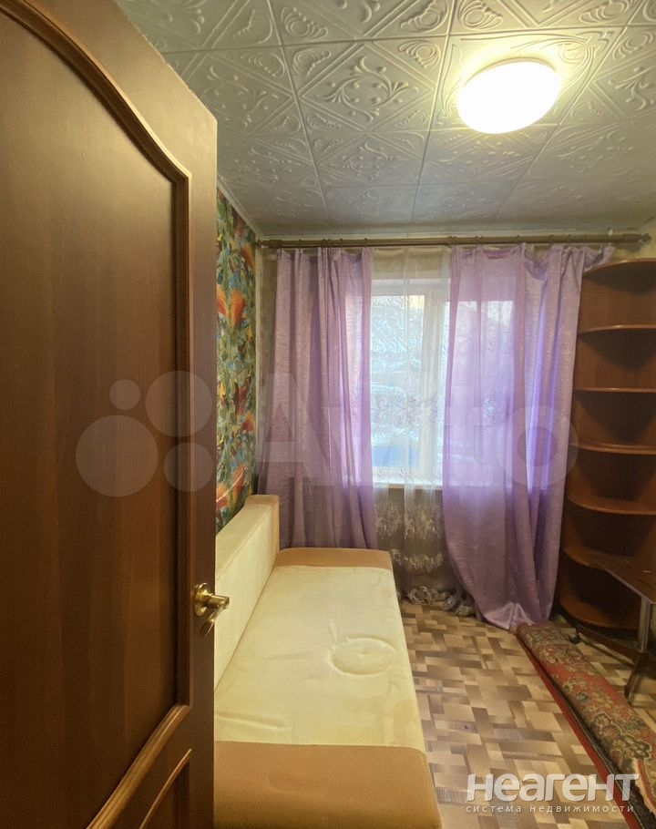 Продается Многокомнатная квартира, 61 м²