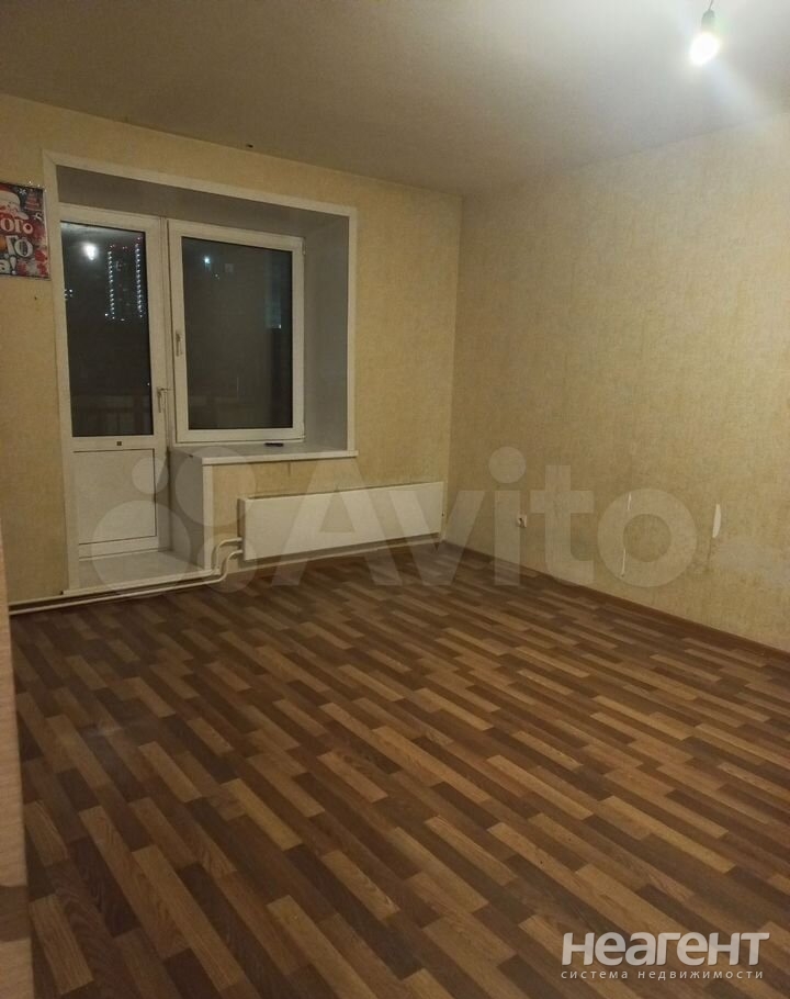 Продается 1-комнатная квартира, 38,2 м²