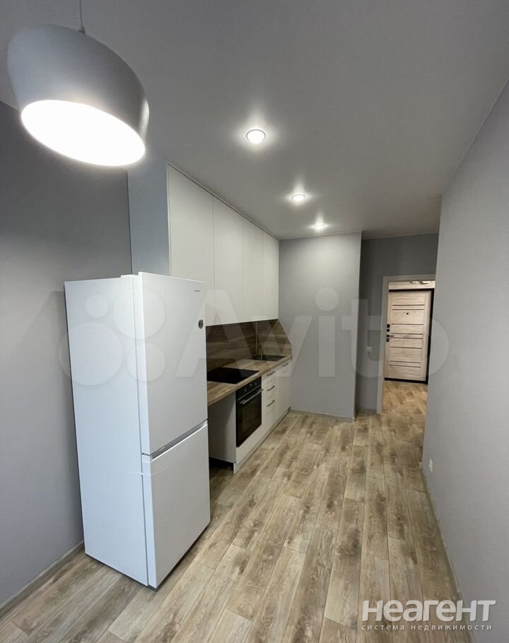 Сдается 1-комнатная квартира, 43 м²