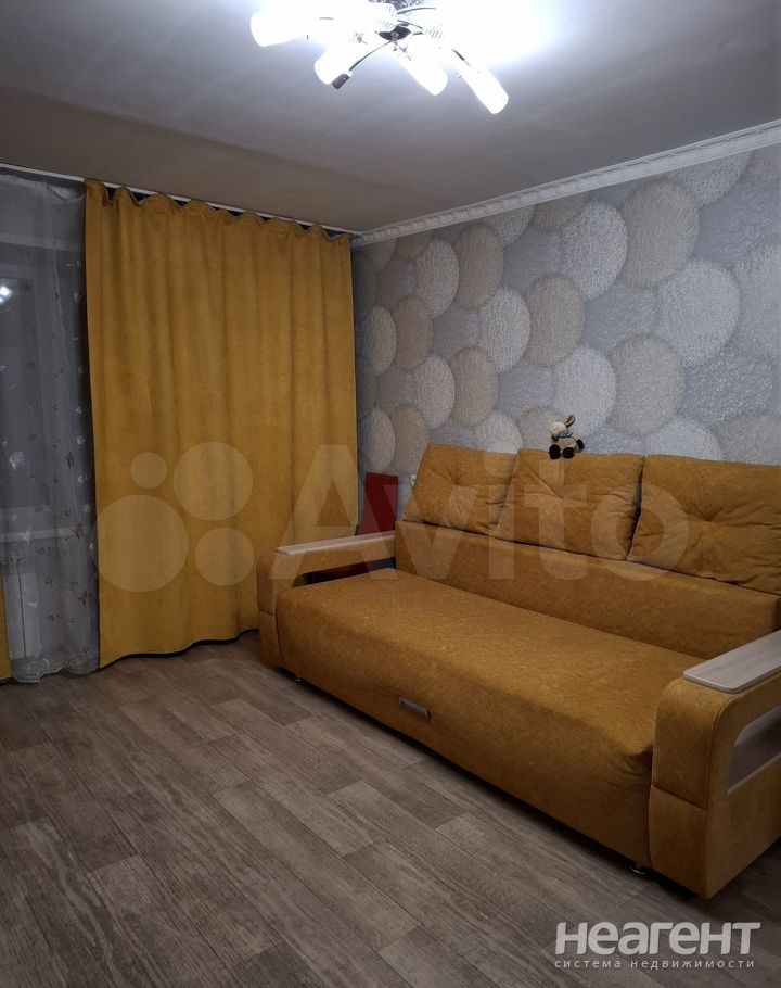 Продается 1-комнатная квартира, 39,9 м²