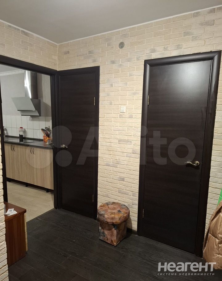 Продается 1-комнатная квартира, 39,9 м²