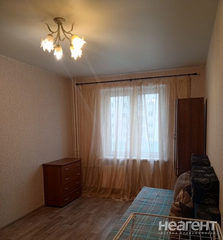 Сдается 1-комнатная квартира, 38 м²