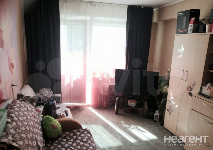 Продается 1-комнатная квартира, 35 м²