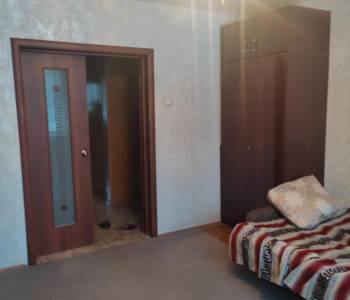 Продается 1-комнатная квартира, 38 м²