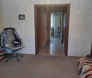 Продается 1-комнатная квартира, 38 м²