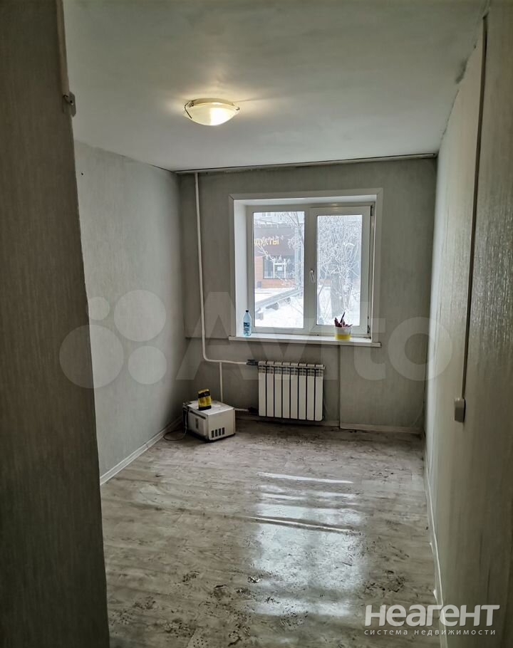 Продается 1-комнатная квартира, 14 м²