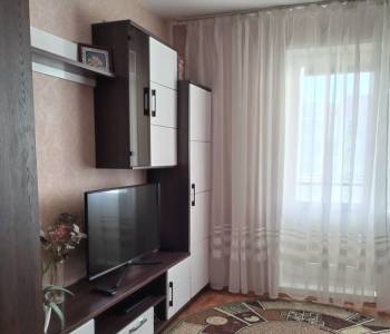 Продается 1-комнатная квартира, 40,8 м²