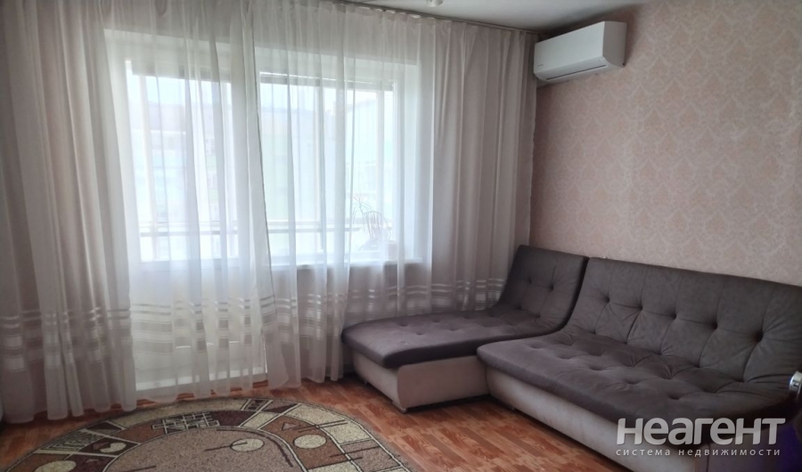 Продается 1-комнатная квартира, 40,8 м²