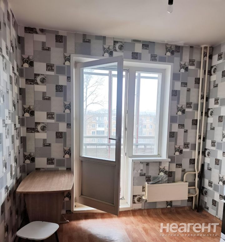 Продается 1-комнатная квартира, 33 м²