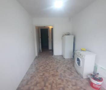 Продается 1-комнатная квартира, 14 м²