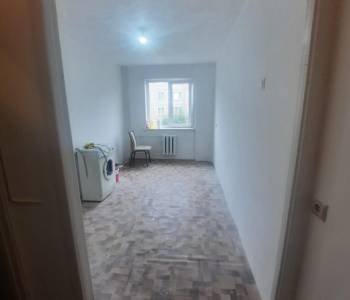 Продается 1-комнатная квартира, 14 м²