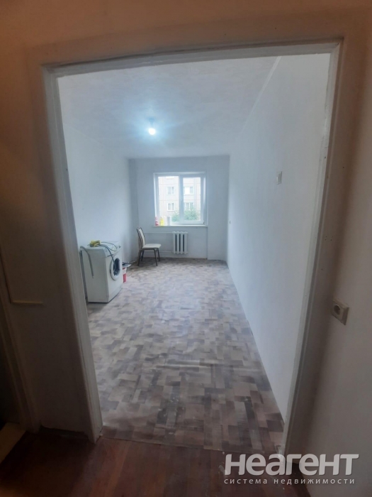 Продается 1-комнатная квартира, 14 м²