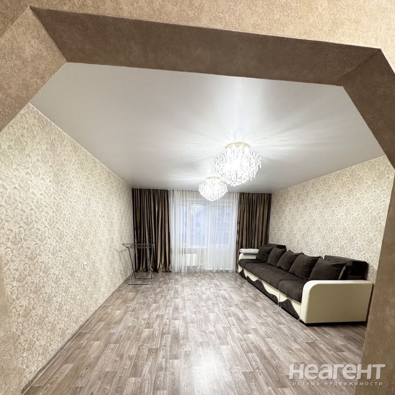 Сдается Многокомнатная квартира, 74 м²