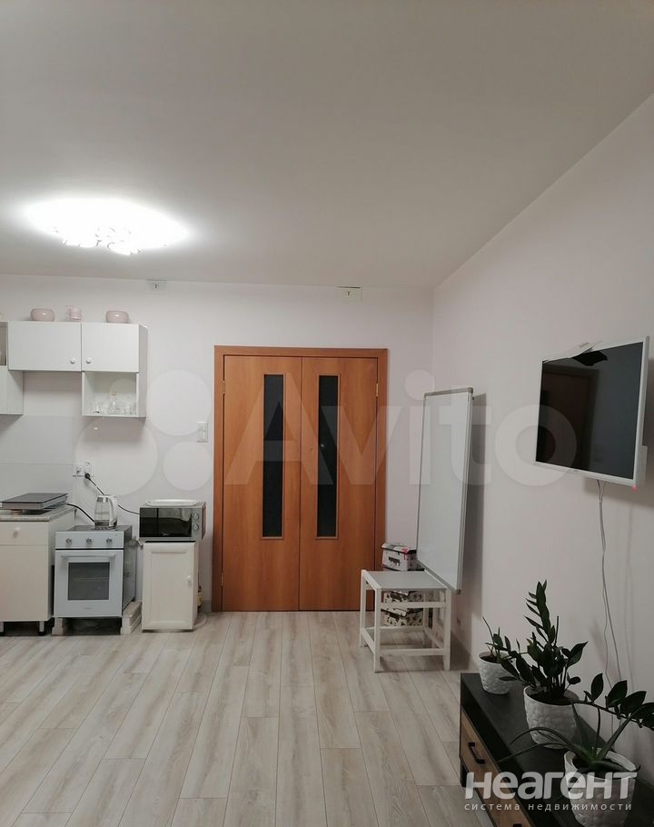 Продается 1-комнатная квартира, 36,6 м²