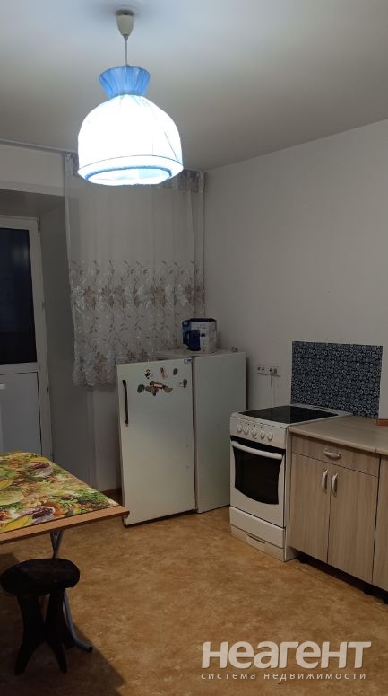 Сдается 2-х комнатная квартира, 65,1 м²