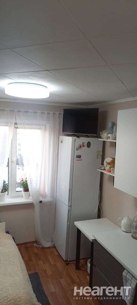 Продается 1-комнатная квартира, 12 м²