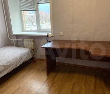 Продается 3-х комнатная квартира, 42,5 м²