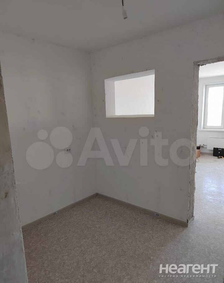 Продается 1-комнатная квартира, 28 м²